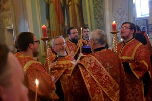 Настоятель Богоявленского мужского монастыря Челябинска Игумен Нестор (Болков) с клириками мужского монастыря принял участие  в всенощном бдении в Свято-Симеоновском кафедральном Соборе ., 