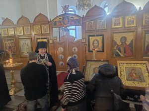 В Богоявленском мужском монастыре города Челябинска совершили вечерню с чином прощения., 