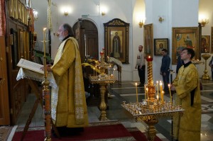 В Неделю 1-ю по Пятидесятнице,  Игумен Нестор (Болков ) возглавил Литургию в Богоявленском мужском монастыре Челябинска., 