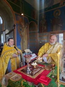 Игумен Нестор (Болков ) совершил Литургию в  Храме Святого Пророка Илии с. Клеопино Каслинского района., 
