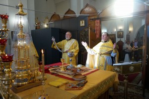 В день празднования Собора Московских святителей Игумен Нестор возглавил Божественную Литургию в Богоявленском мужском монастыре., 