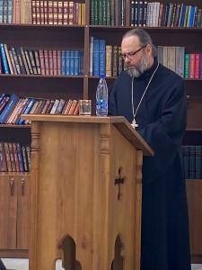 29 декабря 2025 года в Богоявленском епархиальном мужском монастыре прошло совещание с помощниками благочинных и помощниками настоятелей по социальному служению, по религиозному образованию и катехизации, по молодёжной работе, по миссионерскому служению М, 