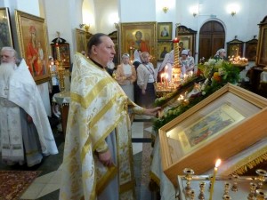 В Богоявленском мужском монастыре города Челябинска совершили Божественную Литургию., 