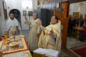 В Богоявленском мужском монастыре  совершили   Божественную Литургию  в  день двунадесятого праздника  Крещение Господа Бога и Спаса нашего Иисуса Христа. , 