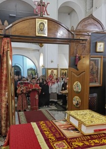 В Светлое Христово Воскресение Игумен Нестор (Болков ) совершил Литургию в Богоявленском мужском монастыре., 