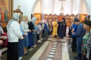 В Неделю 1-ю по Пятидесятнице,  Игумен Нестор (Болков ) возглавил Литургию в Богоявленском мужском монастыре Челябинска., 