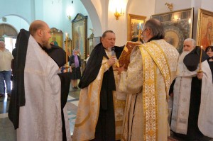 В канун Недели 7-й по Пасхе, Игумен Нестор (Болков) возглавил всенощное бдение в Богоявленском мужском монастыре Челябинска., 